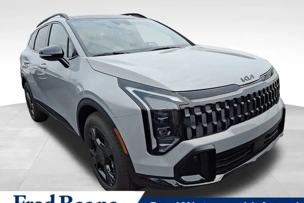 2026 Kia Sportage X-Line photo 1
