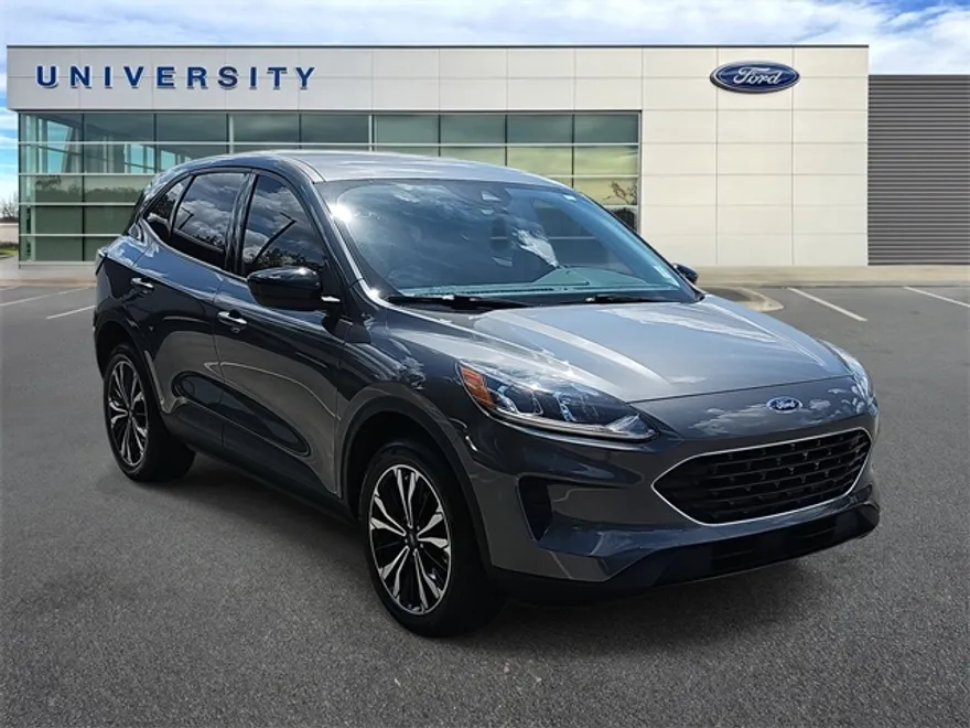 2022 Ford Escape SE photo 1