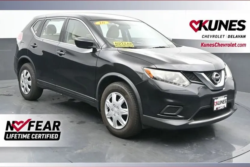 2016 Nissan Rogue S photo 1