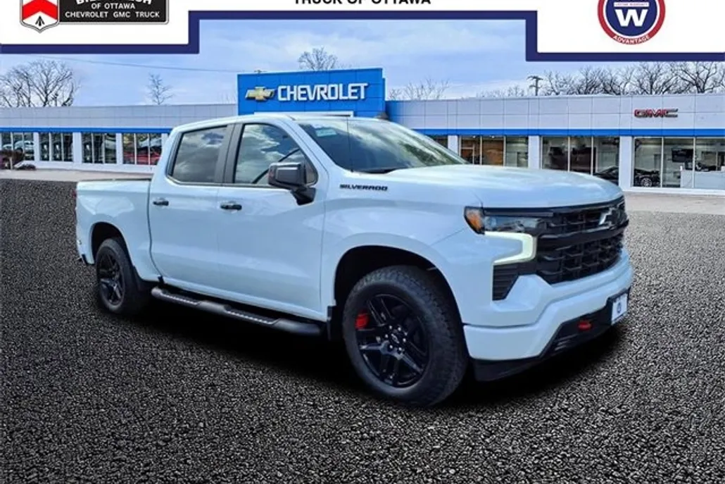 2025 Chevrolet Silverado 1500 RST photo 1
