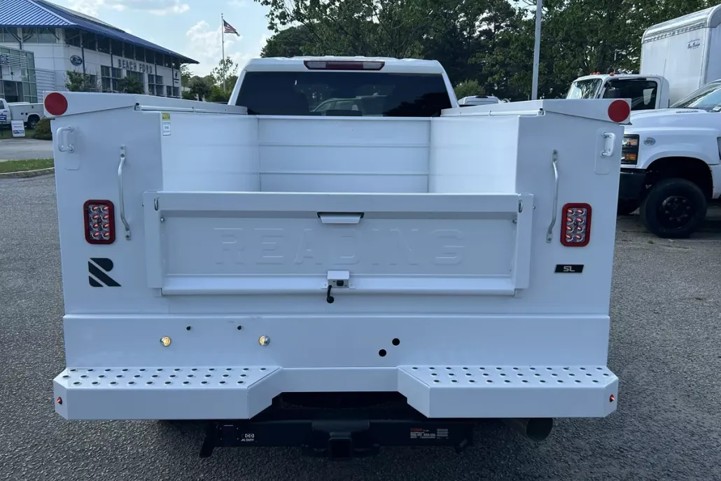 2025 Chevrolet Silverado 3500HD photo 1