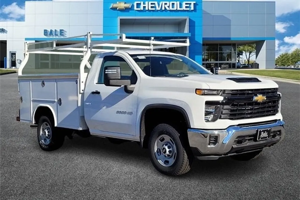 2024 Chevrolet Silverado 2500HD photo 1