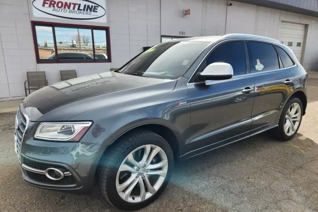 2015 Audi SQ5 Prestige photo 1