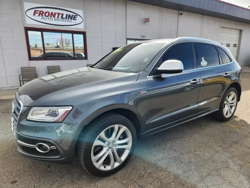 2015 Audi SQ5 Prestige photo 1