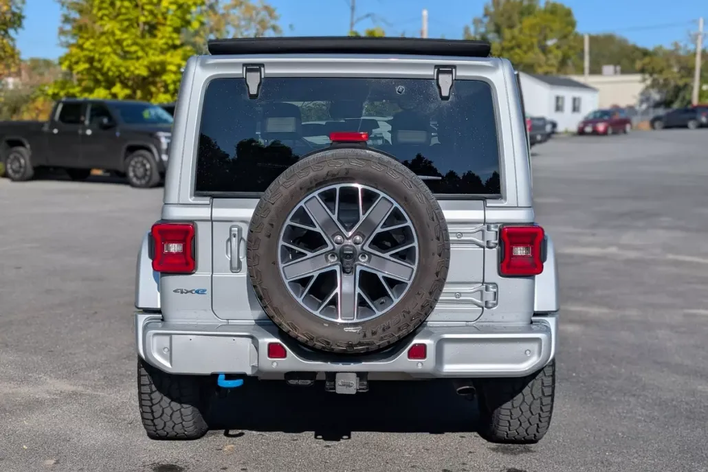 2024 Jeep Wrangler 4xe High Altitude photo 1