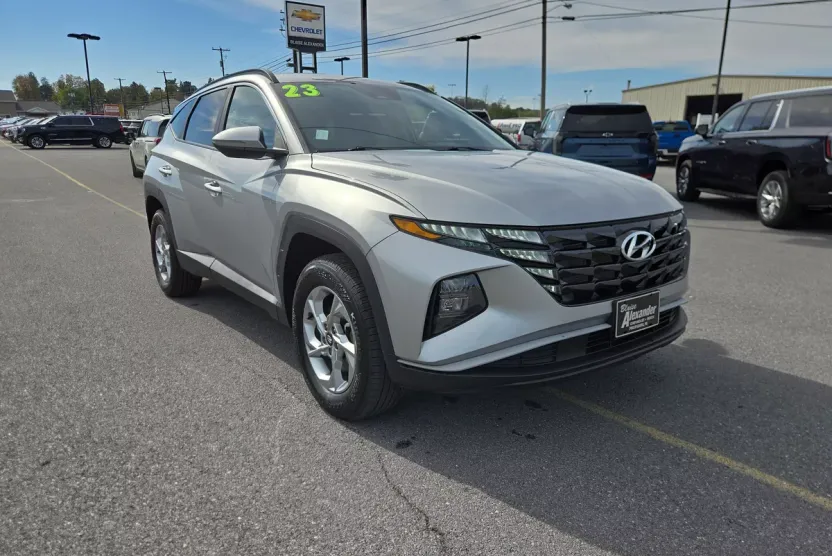 2023 Hyundai Tucson SEL photo 1