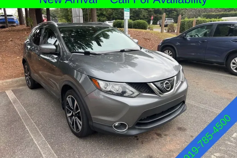 2018 Nissan Rogue Sport SL photo 1