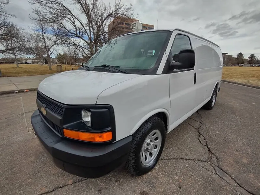 2013 Chevrolet Express 1500 Cargo Van photo 1