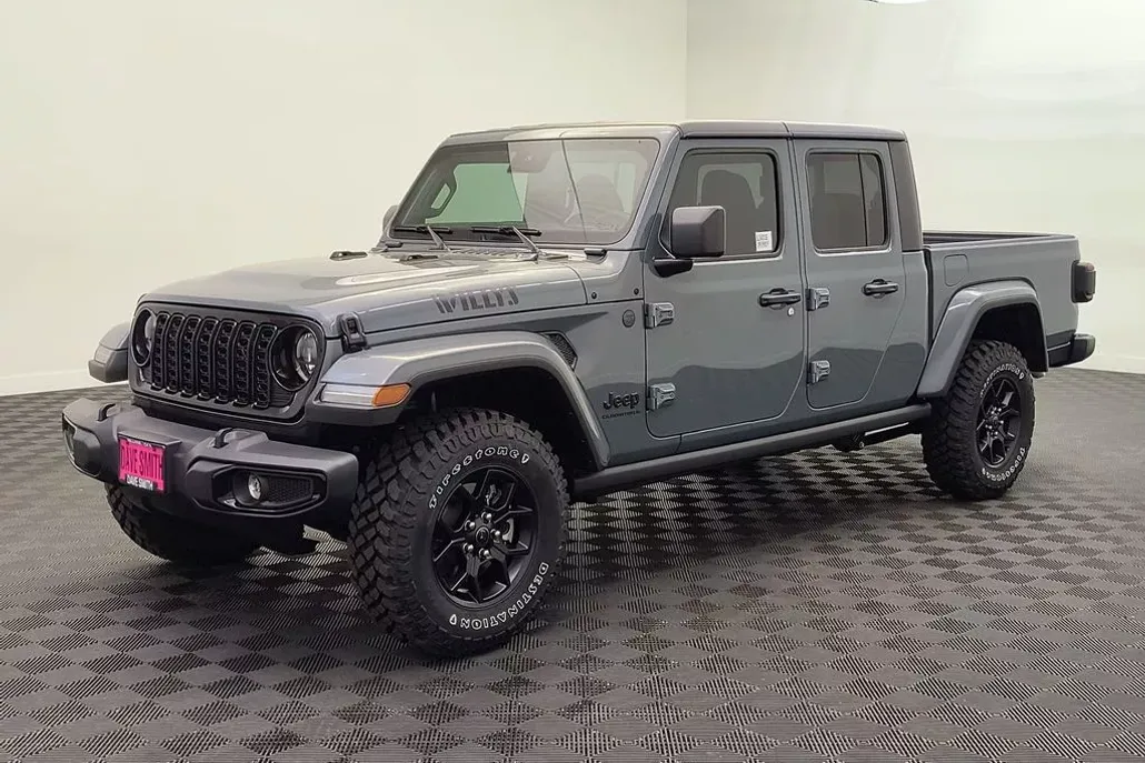 2025 Jeep Gladiator Willys photo 1