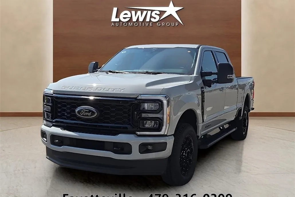 2025 Ford F-250 photo 1