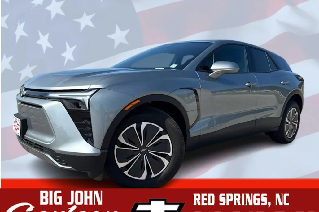 2025 Chevrolet Blazer EV photo 1