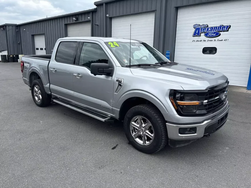 2024 Ford F-150 XLT photo 1