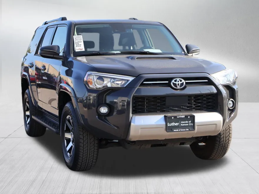 2024 Toyota 4Runner TRD photo 1