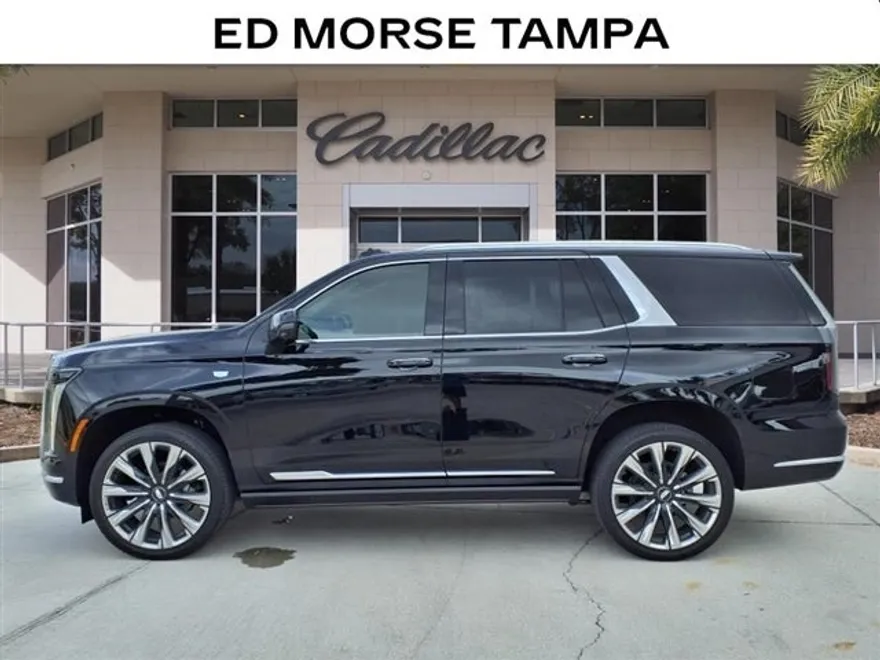 2025 Cadillac Escalade Premium Luxury photo 1