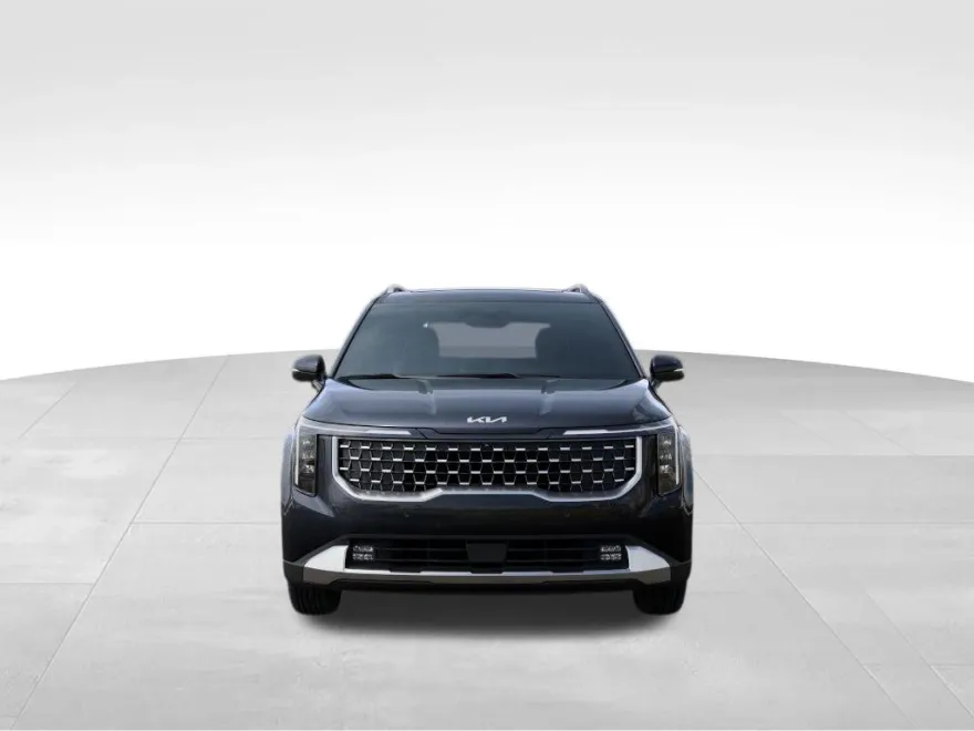 2025 Kia Carnival SX photo 1
