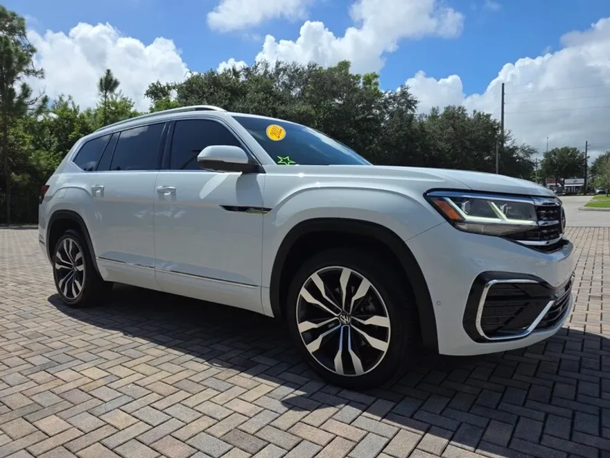 2022 Volkswagen Atlas V6 SEL Premium R-Line photo 1