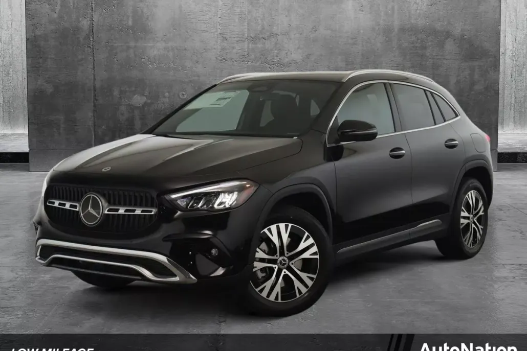 2025 Mercedes Benz GLA 250 4MATIC photo 1