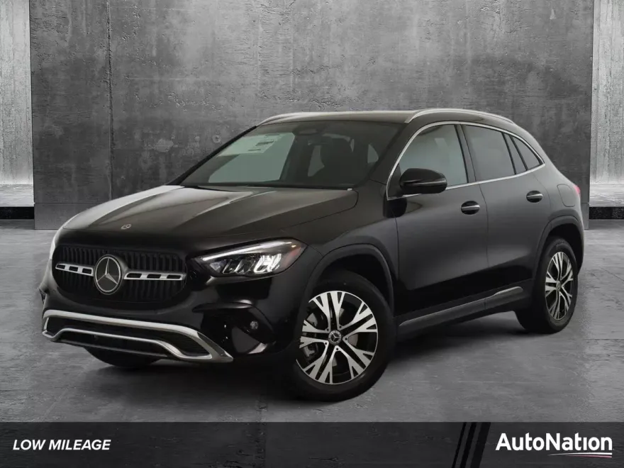 2025 Mercedes Benz GLA 250 4MATIC photo 1