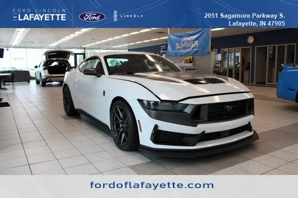 2024 Ford Mustang Dark Horse Premium photo 1