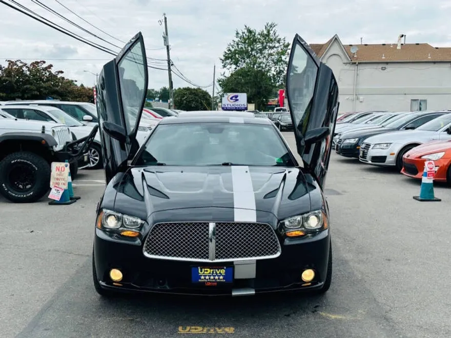 2012 Dodge Charger R/T Plus photo 1