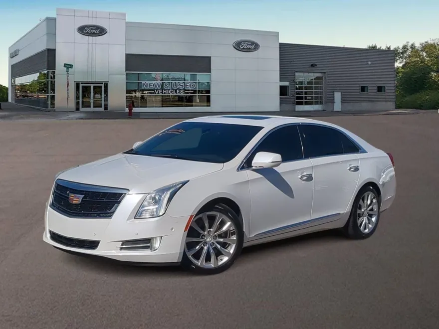 2016 Cadillac XTS Luxury photo 1