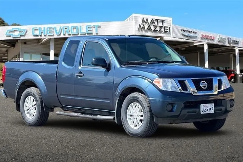2017 Nissan Frontier SV photo 1