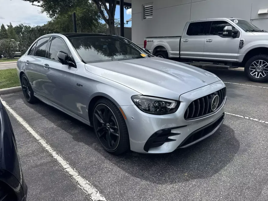 2021 Mercedes Benz E AMG 53 photo 1