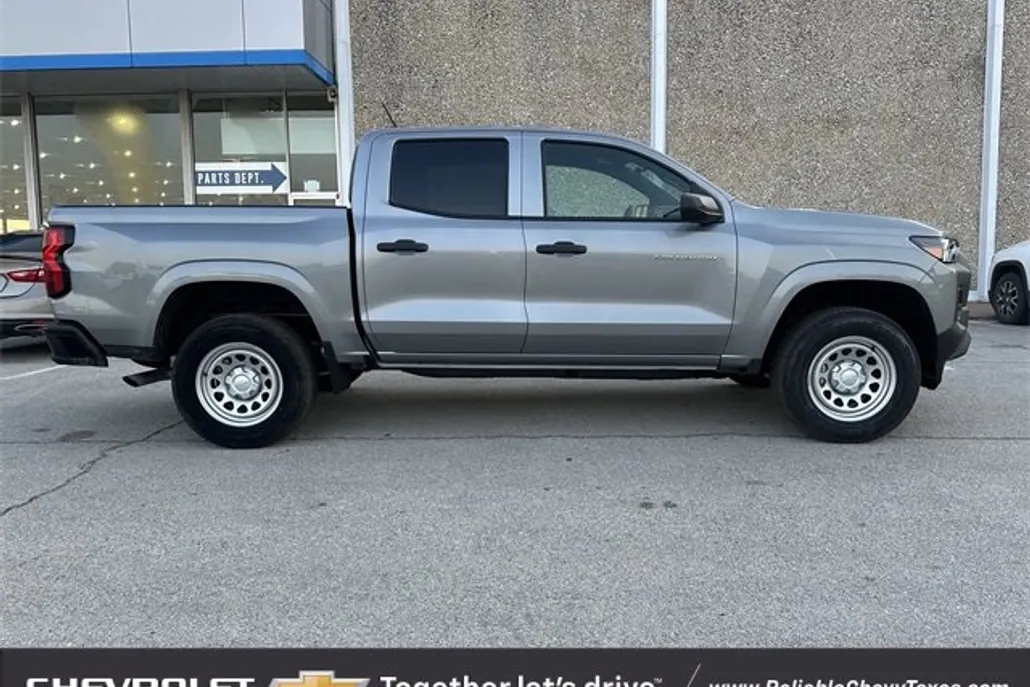 2026 Chevrolet Colorado Work Truck photo 1