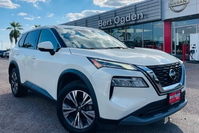 2021 Nissan Rogue SV photo 1