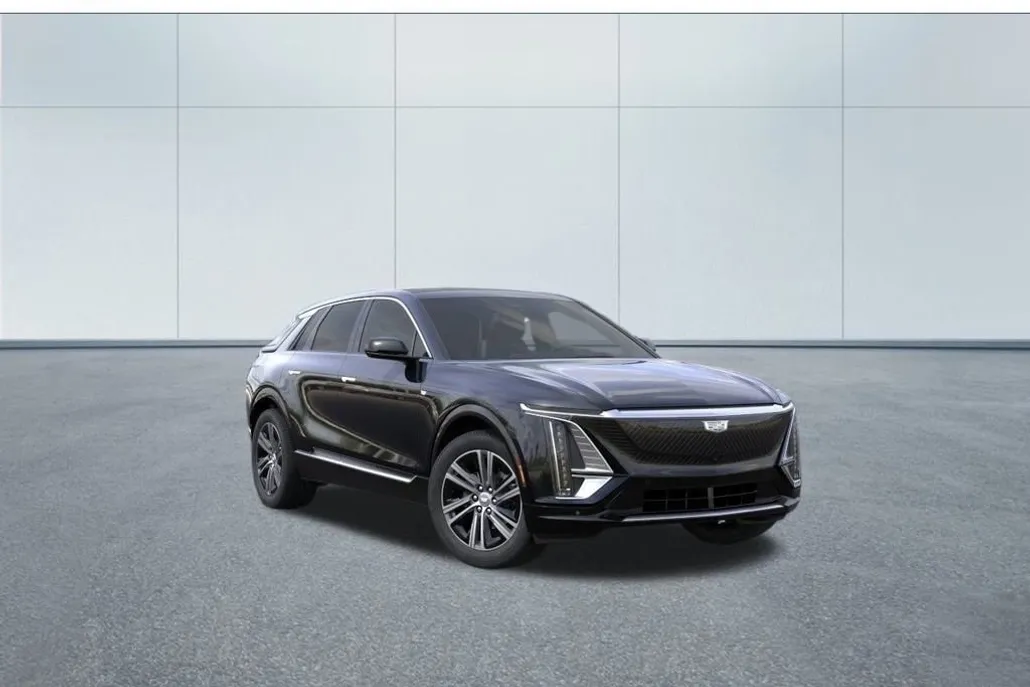 2024 Cadillac Lyriq Luxury photo 1