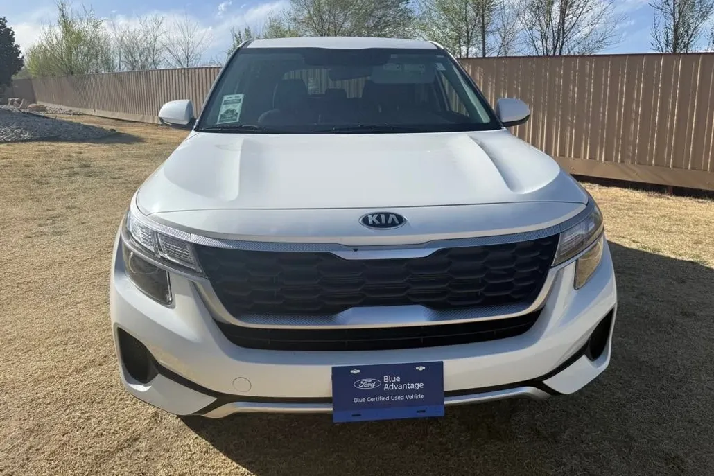 2021 Kia Seltos LX photo 1