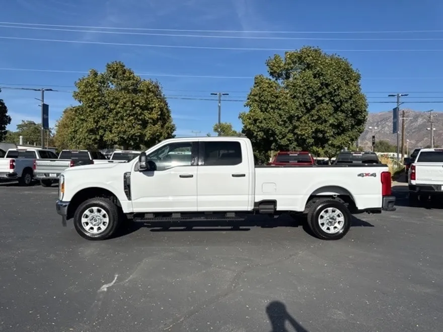 2024 Ford F-250 XLT photo 1