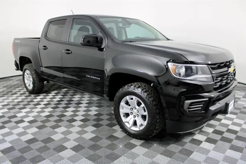 2021 Chevrolet Colorado LT photo 1