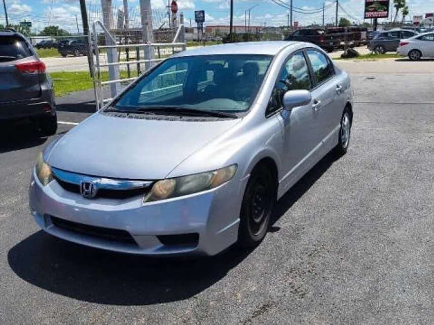 2011 Honda Civic LX photo 1