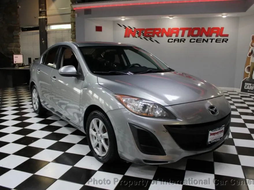2011 Mazda Mazda3 Touring photo 1