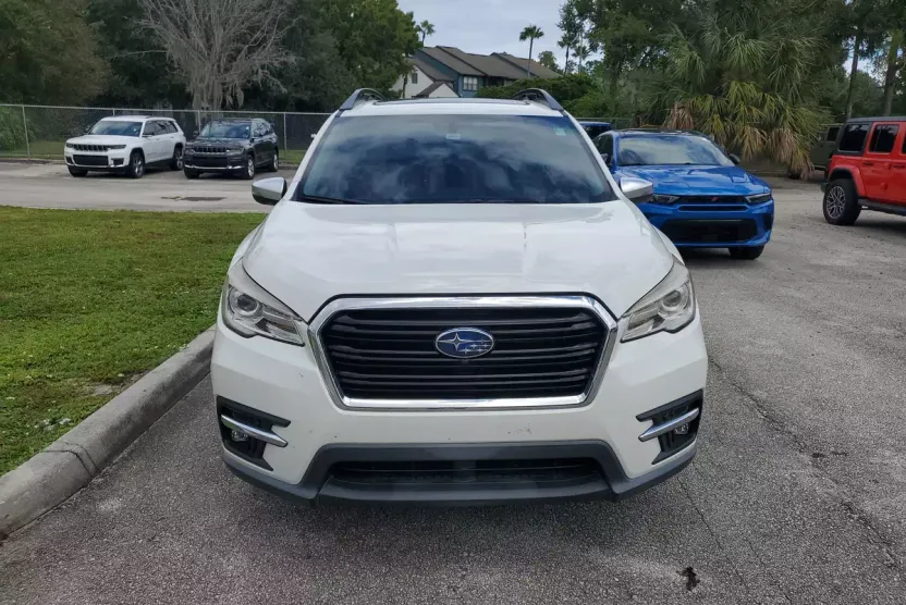 2020 Subaru Ascent Touring photo 1