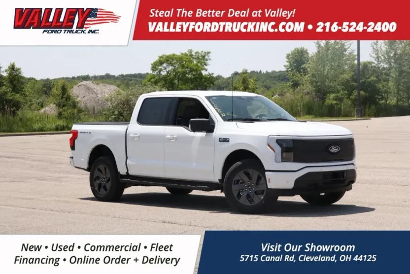 2025 Ford F-150 Lightning photo 1