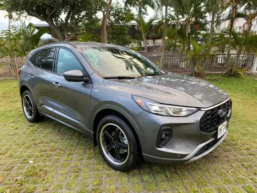 2024 Ford Escape Base photo 1