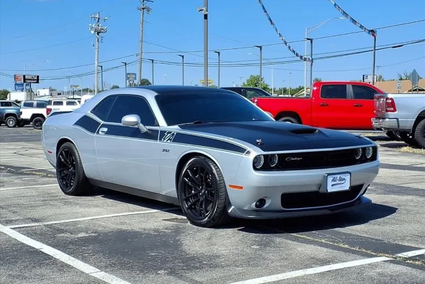 2020 Dodge Challenger R/T Scat Pack photo 1