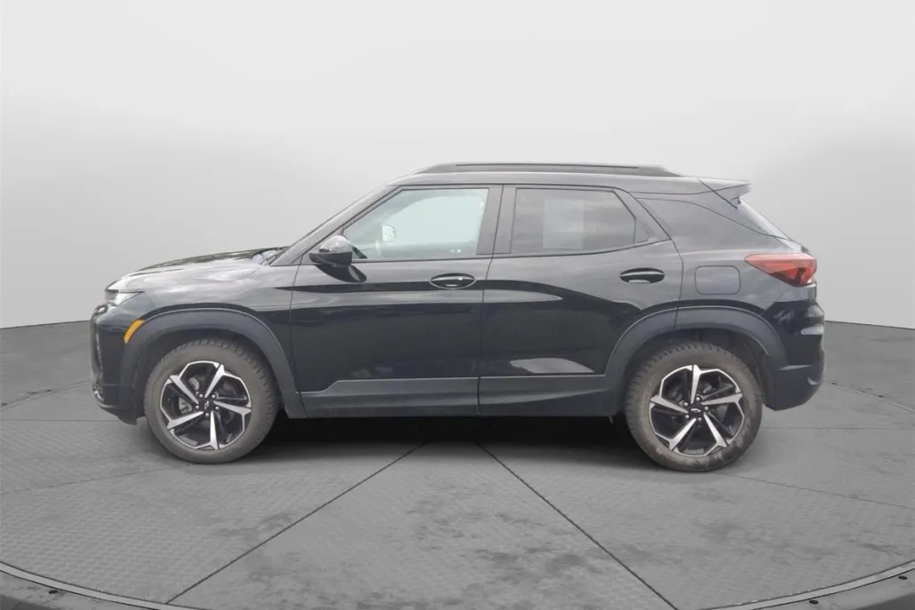 2022 Chevrolet Trailblazer RS photo 1