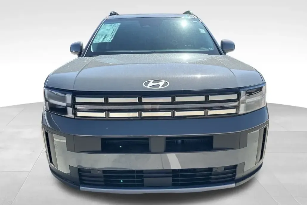 2026 Hyundai Santa Fe SEL photo 1