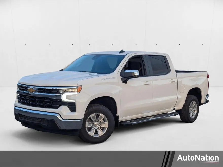 2025 Chevrolet Silverado 1500 LT photo 1