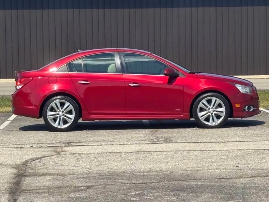 2012 Chevrolet Cruze LTZ photo 1
