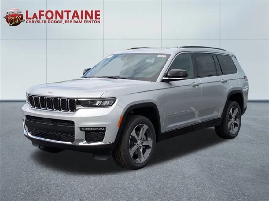 2025 Jeep Grand Cherokee Limited photo 1