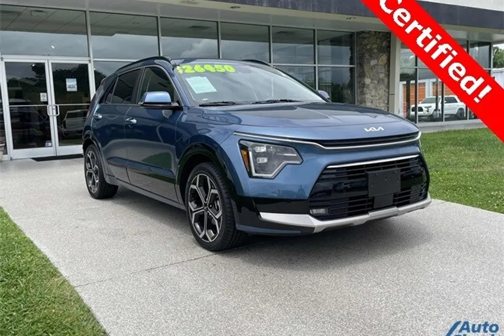 2023 Kia Niro SX Touring photo 1