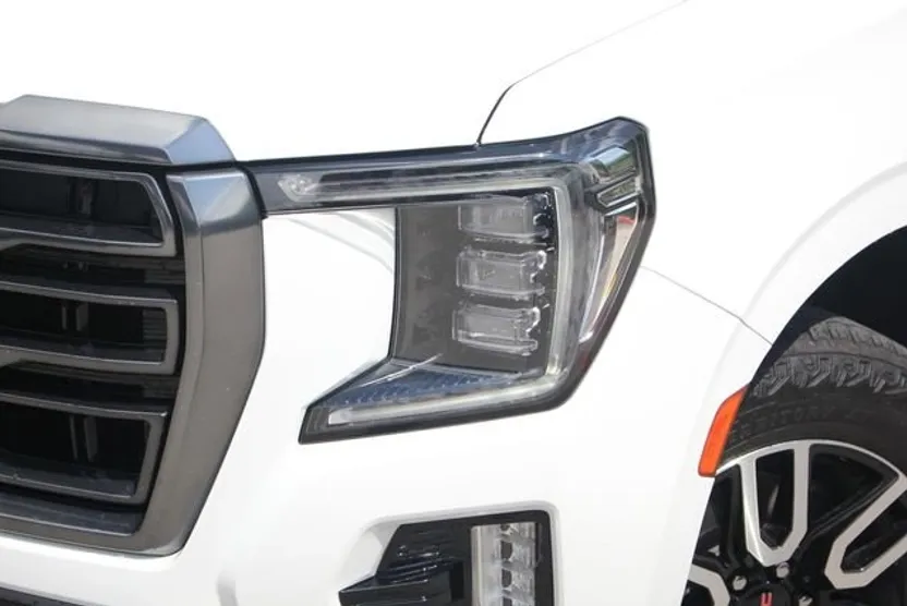 2024 Gmc Yukon XL AT4 photo 1