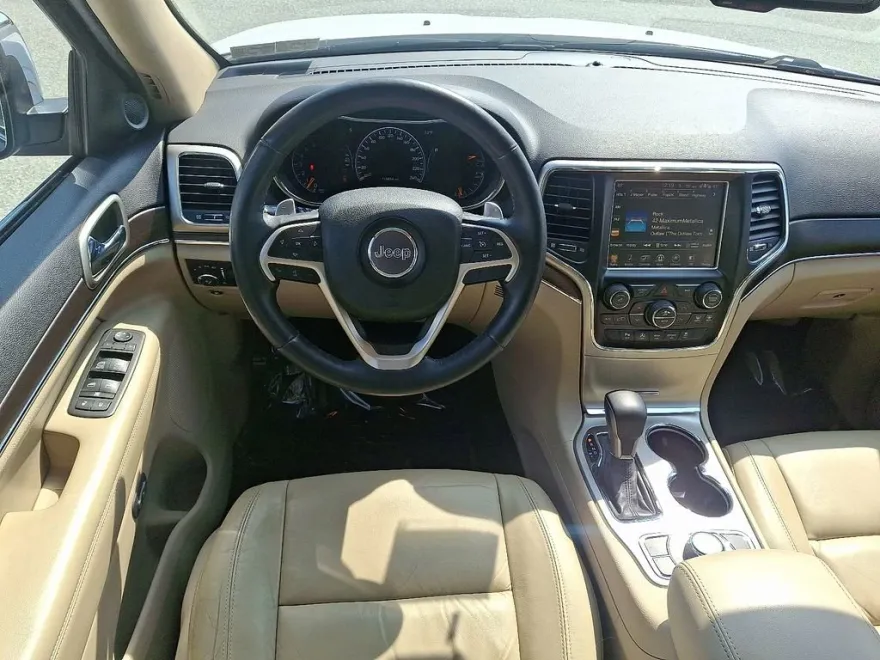 2016 Jeep Grand Cherokee Limited photo 1