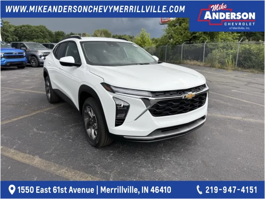 2025 Chevrolet Trax LT photo 1