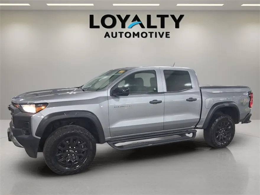 2023 Chevrolet Colorado Trail Boss photo 1