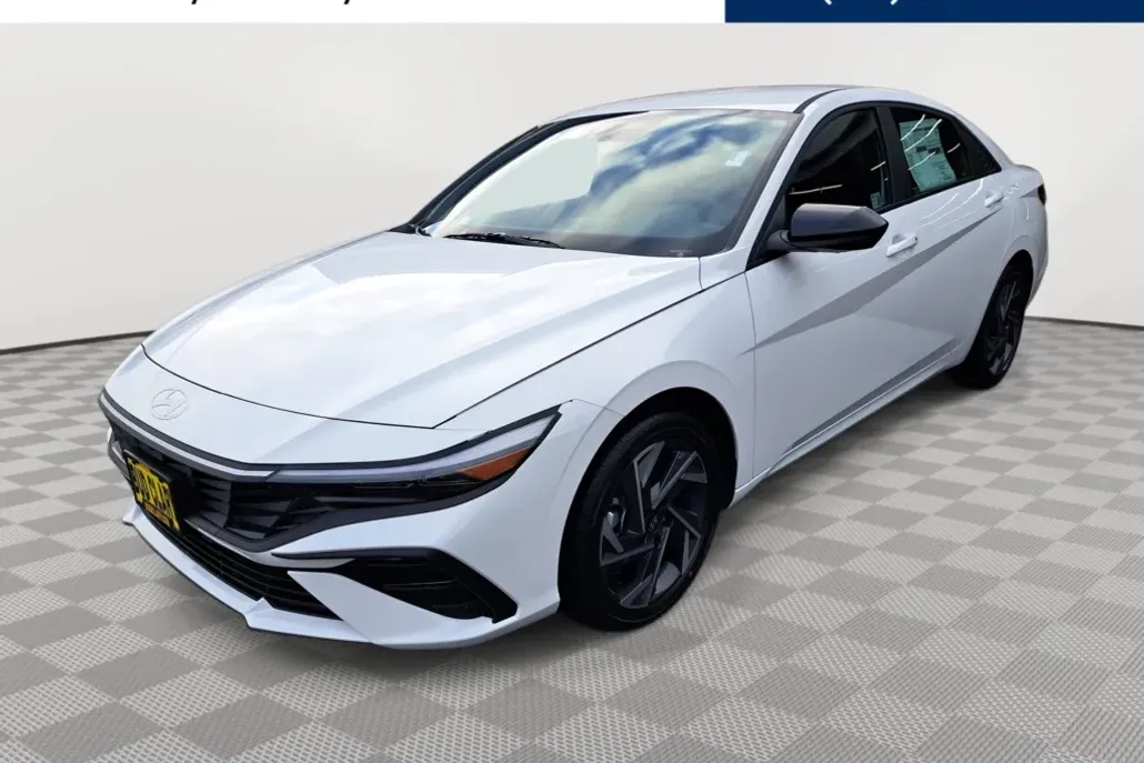 2025 Hyundai Elantra Hybrid SEL Sport photo 1